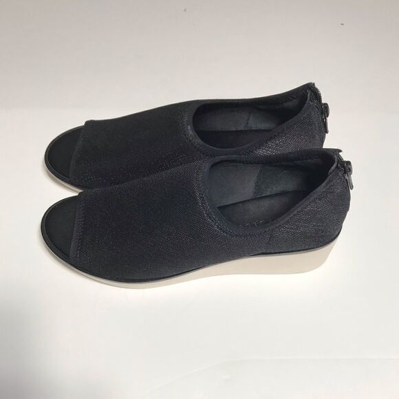Lori Goldstein Stretch Knit Slip On Wedge - Picture 6 of 6